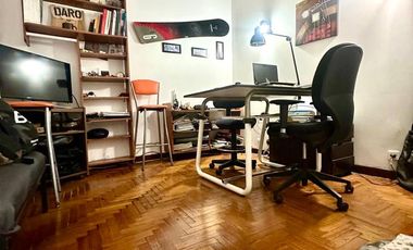 CASA 6 AMBIENTES SOBRE LOTE PROPIO C/ PATIO TERRAZA Y COCHERA EN BARRACAS VENTA