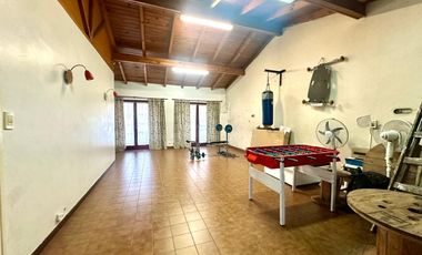 CASA 6 AMBIENTES SOBRE LOTE PROPIO C/ PATIO TERRAZA Y COCHERA EN BARRACAS VENTA