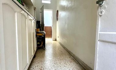 CASA 6 AMBIENTES SOBRE LOTE PROPIO C/ PATIO TERRAZA Y COCHERA EN BARRACAS VENTA