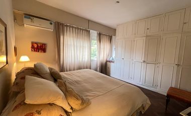 Departamento Duplex, 4 ambientes , cerca de Avda. Libertador y Estación de San Isidro.