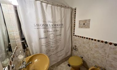 Departamento Duplex, 4 ambientes , cerca de Avda. Libertador y Estación de San Isidro.