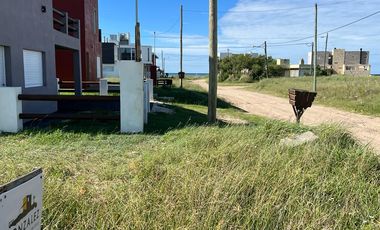 Terreno en  Calle 76 entre 19 y 17