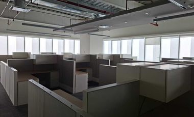 Venta  o Renta de oficina en la torre Espacio Santa Fe