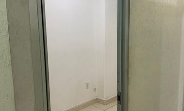 Consultorio en renta con buena ubicación