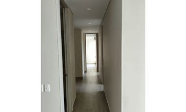 Apartamento de 3 alcobas en arriendo, Bavaria|02
