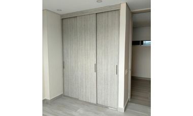 Apartamento de 3 alcobas en arriendo, Bavaria|02