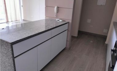 Apartamento de 3 alcobas en arriendo, Bavaria|02