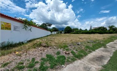 VENDO O PERMUTO ESPECTACULAR LOTE CON EL MEJOR PRECIO EN CHINAUTA