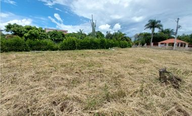 VENDO O PERMUTO ESPECTACULAR LOTE CON EL MEJOR PRECIO EN CHINAUTA