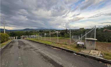 VENDO LOTE EN EL SECTOR VA ARMENIA COD