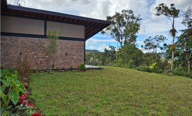 VENTA DE CASA CAMPESTRE EN PARCELACION CERRADA EN EL RETIRO ANT