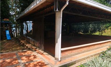 VENTA DE CASA EN EL POBLADO, LOS BALSOS.