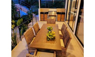 Casa Campestre a orilla del Lago Calima, condominio con muelle privad