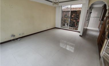 GIA 256. Casa en venta-Mosquera-Quintas del trebol