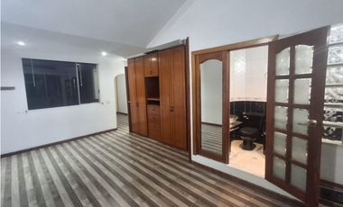 GIA 256. Casa en venta-Mosquera-Quintas del trebol