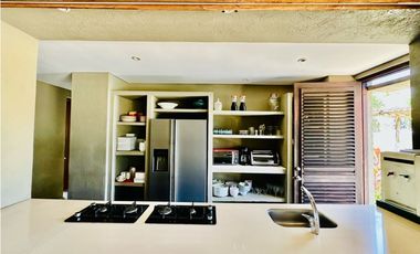 Venta de Hotel- Finca  con 9 Hectáreas y salida al mar