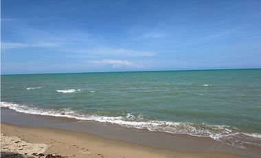 Venta de Hotel- Finca  con 9 Hectáreas y salida al mar