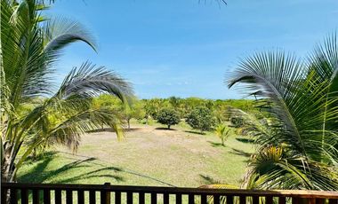 Venta de Hotel- Finca  con 9 Hectáreas y salida al mar