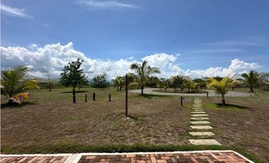 Venta de Hotel- Finca  con 9 Hectáreas y salida al mar