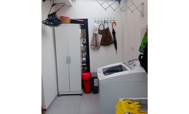 SE VENDE CASA EN COTA