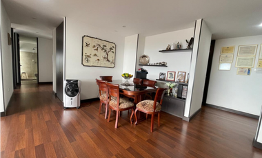 SE VENDE APARTAMENTO EN AVENIDA BOLIVAR