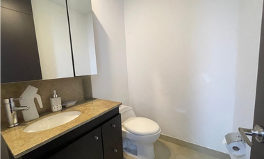 SE VENDE APARTAMENTO EN AVENIDA BOLIVAR