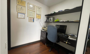 SE VENDE APARTAMENTO EN AVENIDA BOLIVAR