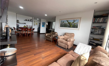 SE VENDE APARTAMENTO EN AVENIDA BOLIVAR