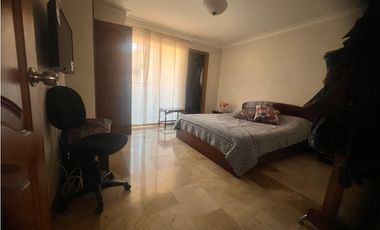 VENDO CASA EN LAURELES