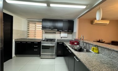 Se alquila Casa Unifamiliar