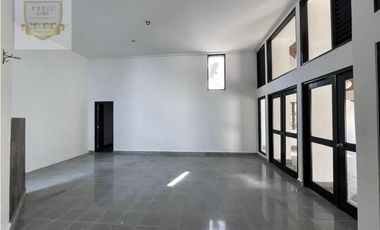 OPORTUNIDAD SE VENDE CASA TIPO CHALET EN COCO DEL MAR (MC)