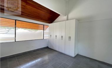 OPORTUNIDAD SE VENDE CASA TIPO CHALET EN COCO DEL MAR (MC)