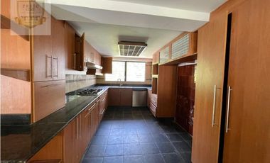 OPORTUNIDAD SE VENDE CASA TIPO CHALET EN COCO DEL MAR (MC)