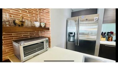 Venta  y Alquiler de Apartamento en Avenida Balboa, PH Yoo