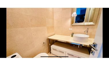 Venta  y Alquiler de Apartamento en Avenida Balboa, PH Yoo