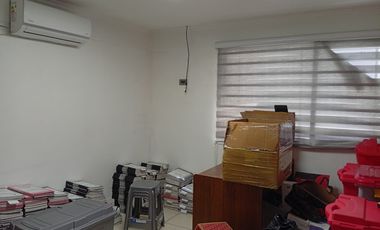 VENDO CASA 2D+2B CERCANO A METRO TRINIDAD