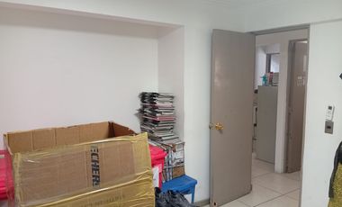 VENDO CASA 2D+2B CERCANO A METRO TRINIDAD