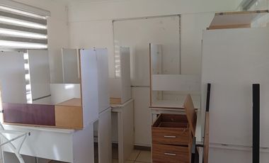 ARRIENDO CASA CON USO COMERCIAL 2D+2B METRO TRINIDAD