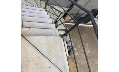 Durán, De Oportunidad Galpón en Renta, 400m2