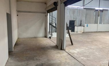 Durán, De Oportunidad Galpón en Renta, 400m2