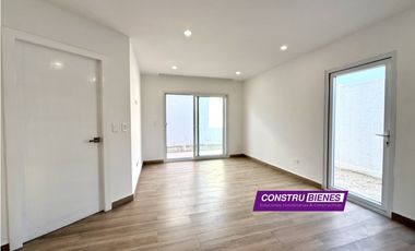Casa nueva en Urbanización Portomanta, 4 dormitorios al Sur de Manta
