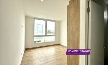 Casa Nueva con Dormitorio en Planta Baja en Portomanta – Manta