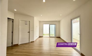 Casa Nueva con Dormitorio en Planta Baja en Portomanta – Manta