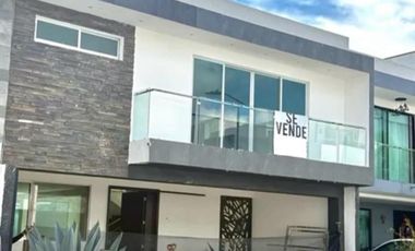 CASA EN VENTA EN RESIDENCIAL LA MEZZA, SAN ANDRES CHOLULA, PUEBLA