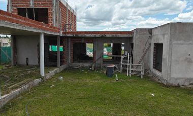 Casa en venta en Area 60