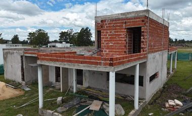 Casa en venta en Area 60