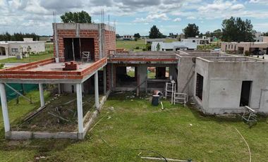 Casa en venta en Area 60