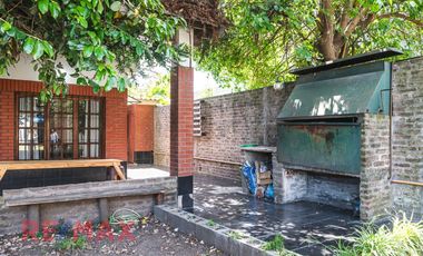 CASA 3 AMBIENTES EN VENTA TAPIALES LOTE 460m2