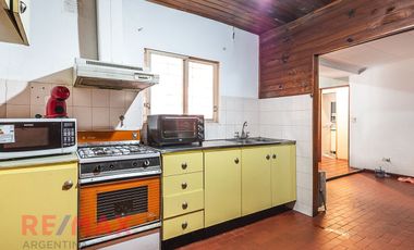 CASA 3 AMBIENTES EN VENTA TAPIALES LOTE 460m2