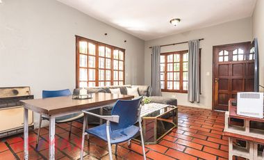 CASA 3 AMBIENTES EN VENTA TAPIALES LOTE 460m2